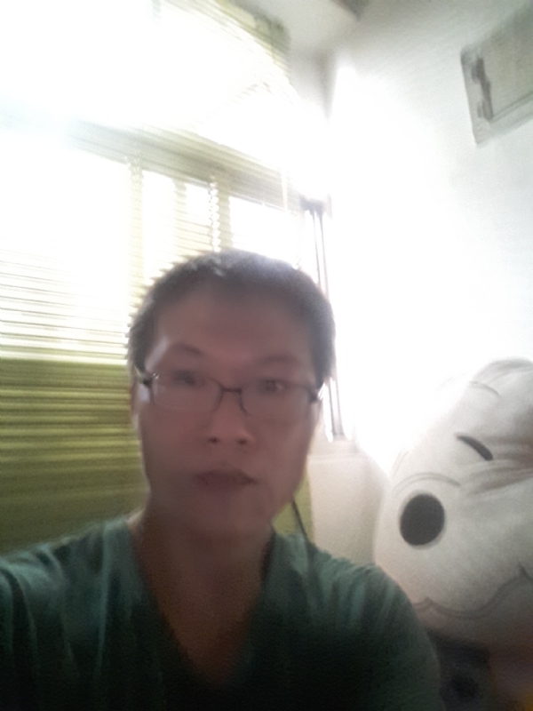 宏的第一张照片--重庆男同性恋服务网